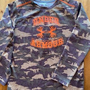 Youth Medium boys Under Armour